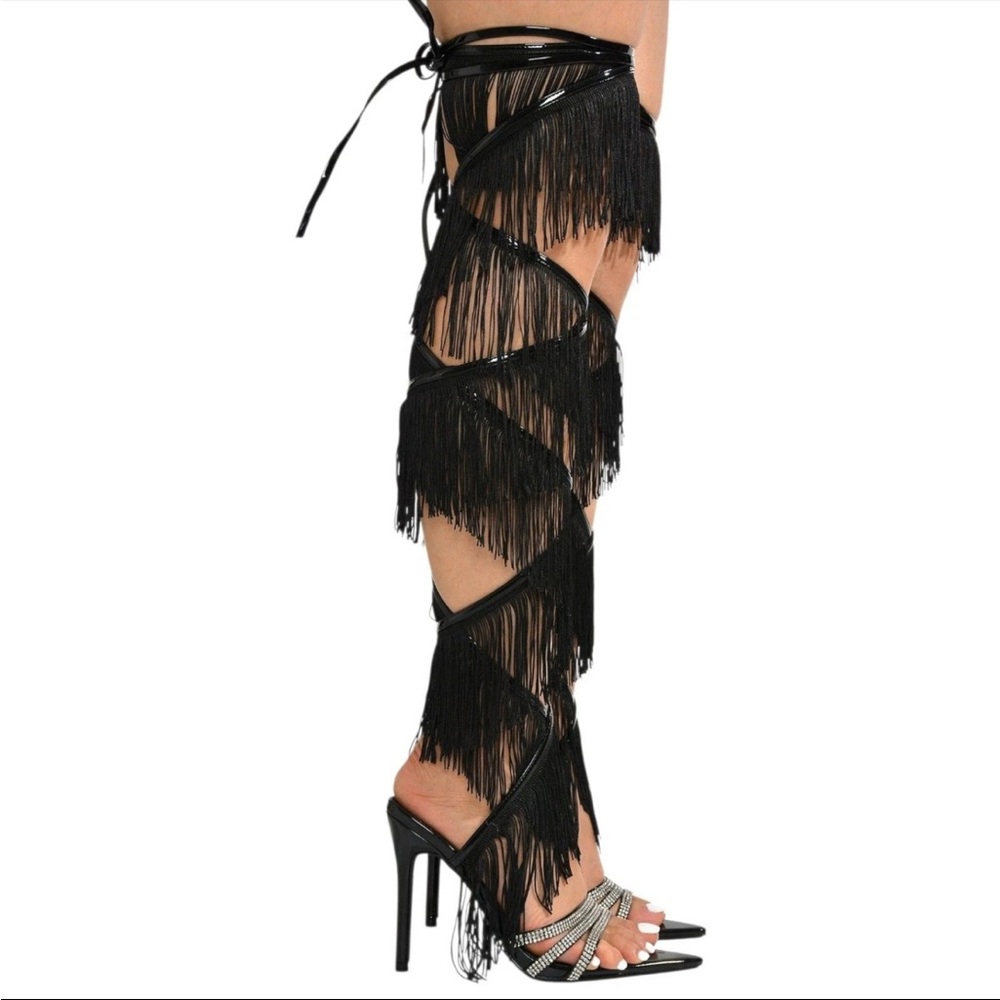 •CAPE ROBBIN• “Wiggle” Rhinestone Fringe Strappy High Heels - Black // NIB